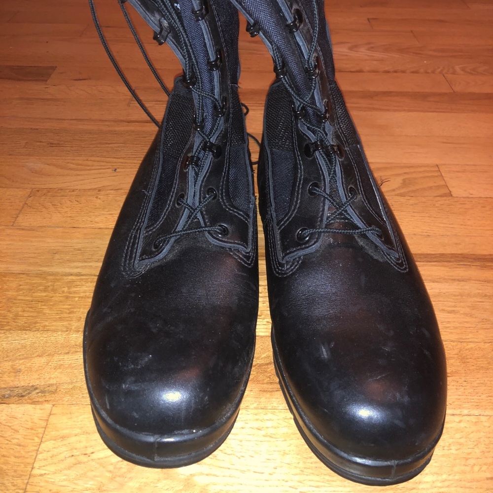 Bates 922 Mens Boots BRAND NEW Size 10.5EW